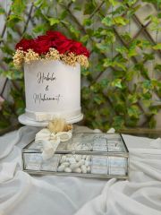 Kırmızı Kadife Güllü Gümüş Çiçek Çikolata Seti