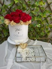 Kırmızı Kadife Güllü Gümüş Çiçek Çikolata Seti