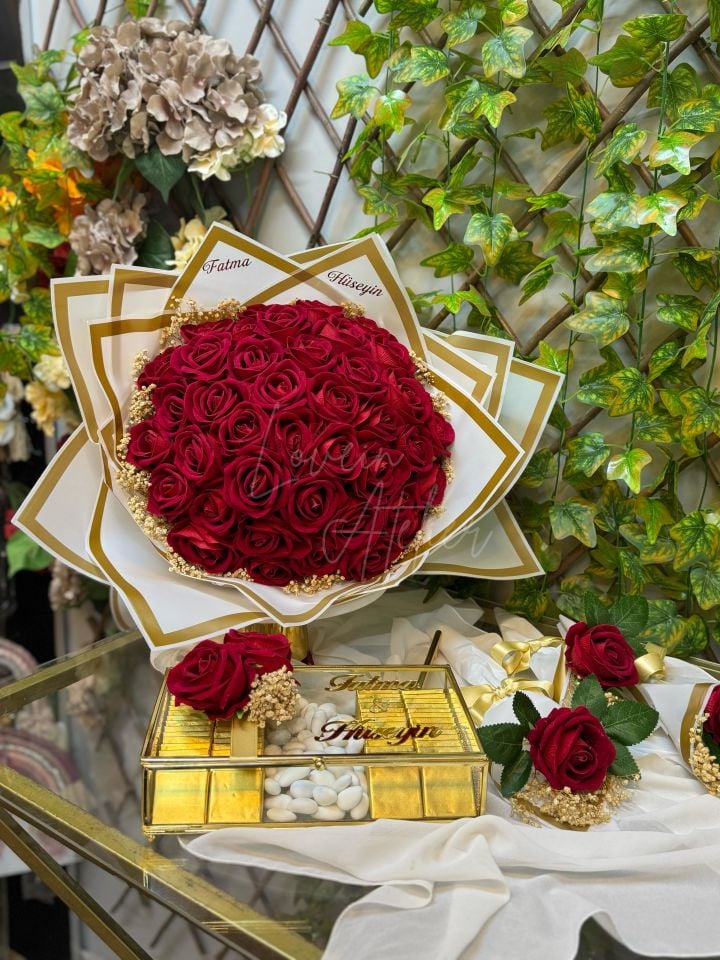 İsimli 41 Güllü İsteme Çiçeği - İsteme Çikolatası - Anne Gülü Set