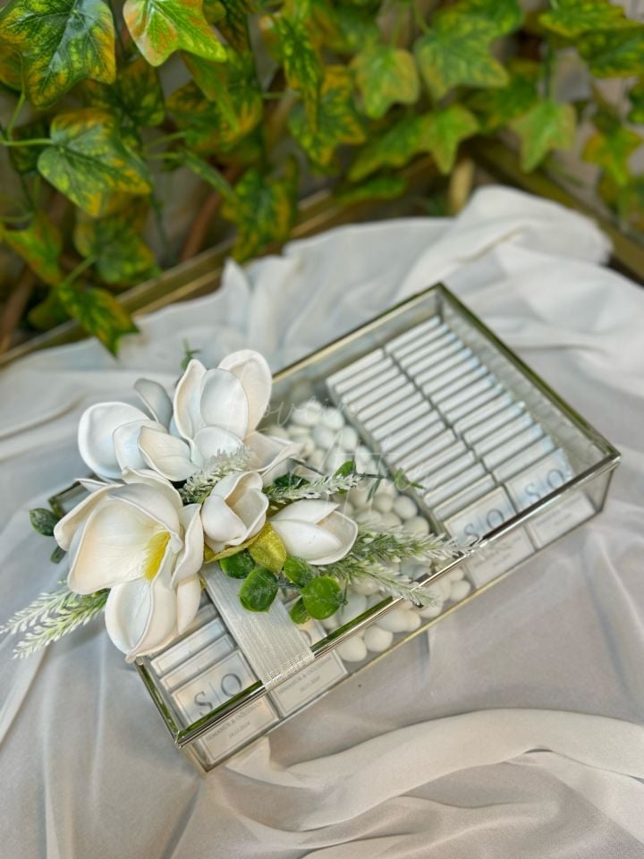 Manolya Süslemeli İsteme Çikolatası