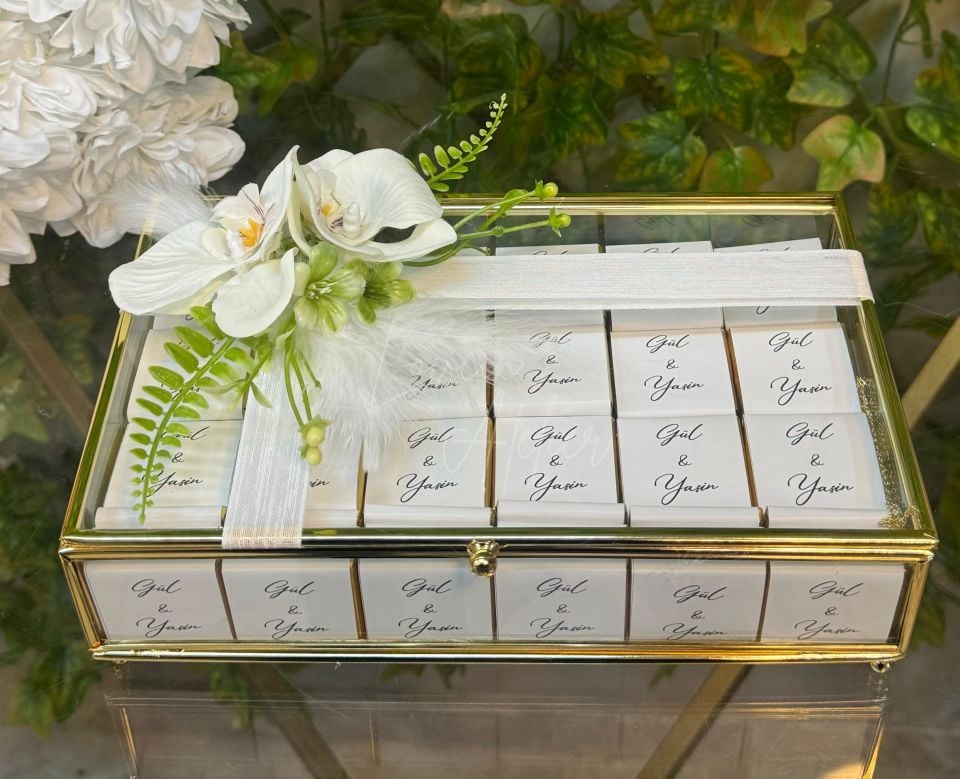 Orkideli İsteme Çikolatası