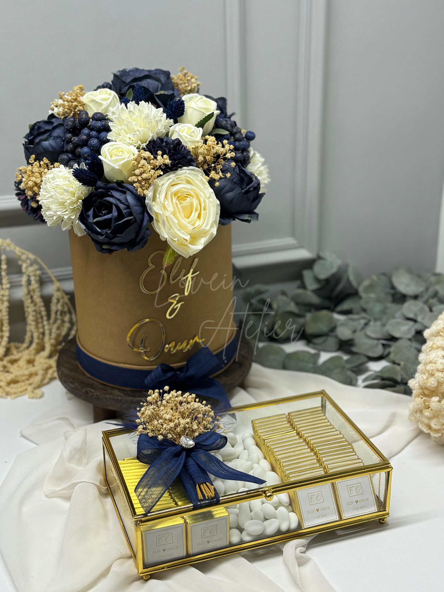 Lacivert Çiçekli Çiçek - Çikolata Seti