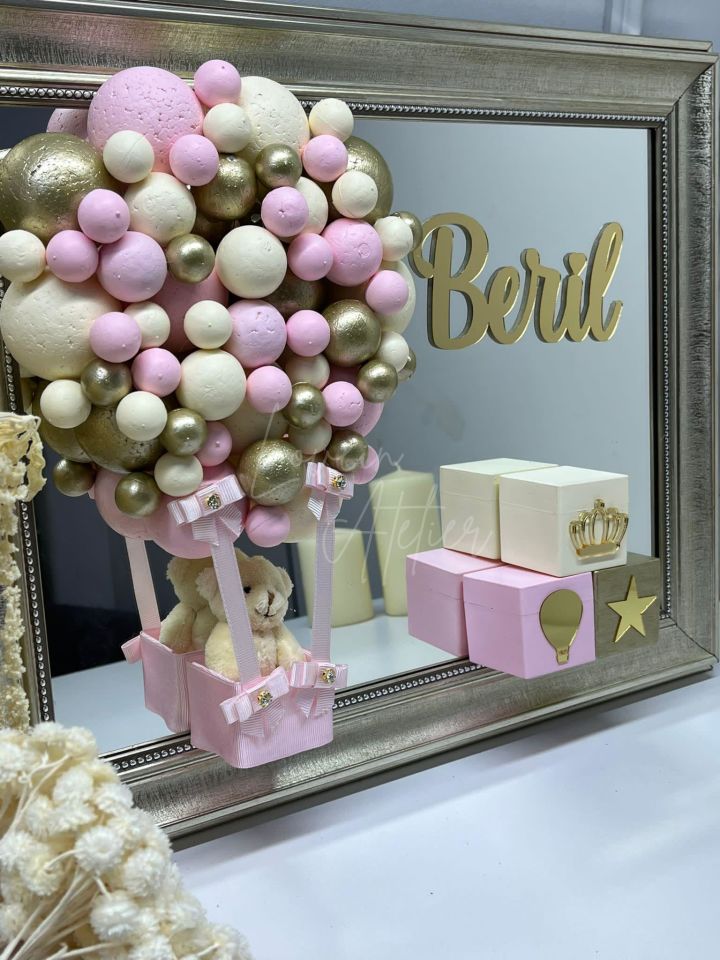 Aynalı Bebek Kapı Süsü