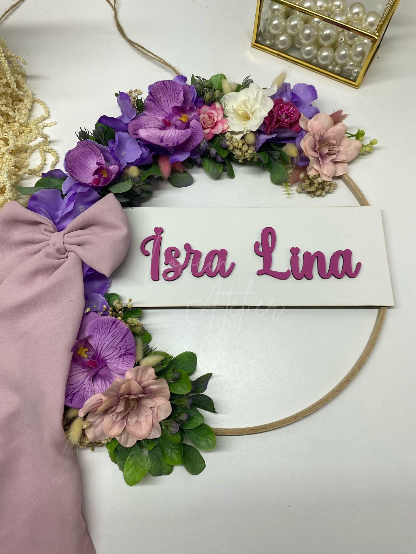 Yapay Çiçekli Bebek Kapı Süsü