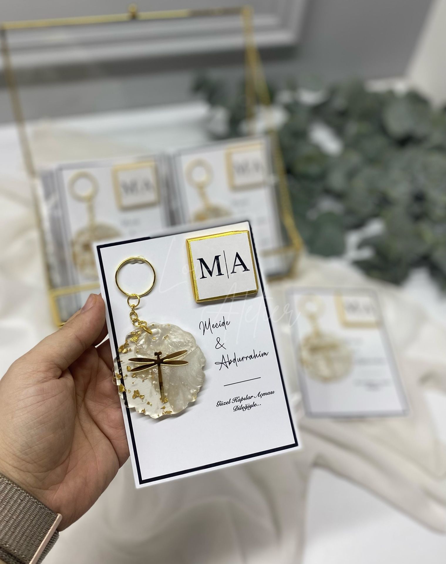 Epoksi Anahtarlık Ve Çikolata