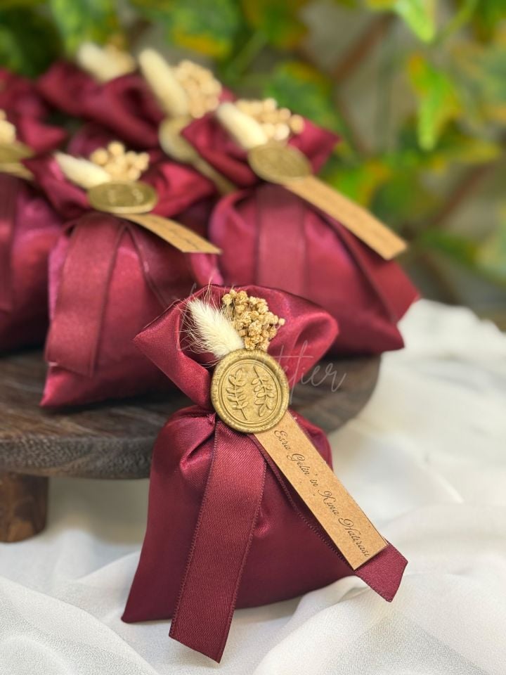 Bordo Saten Kınalı Lavanta Kesesi