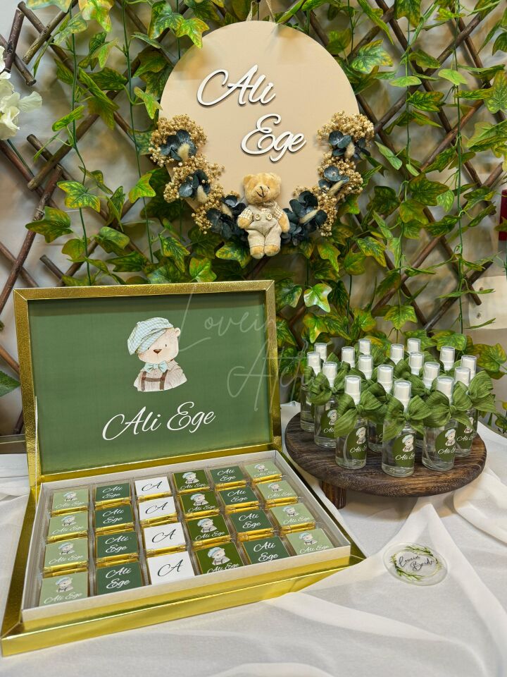 Gold Kutuda Bebek Çikolatası