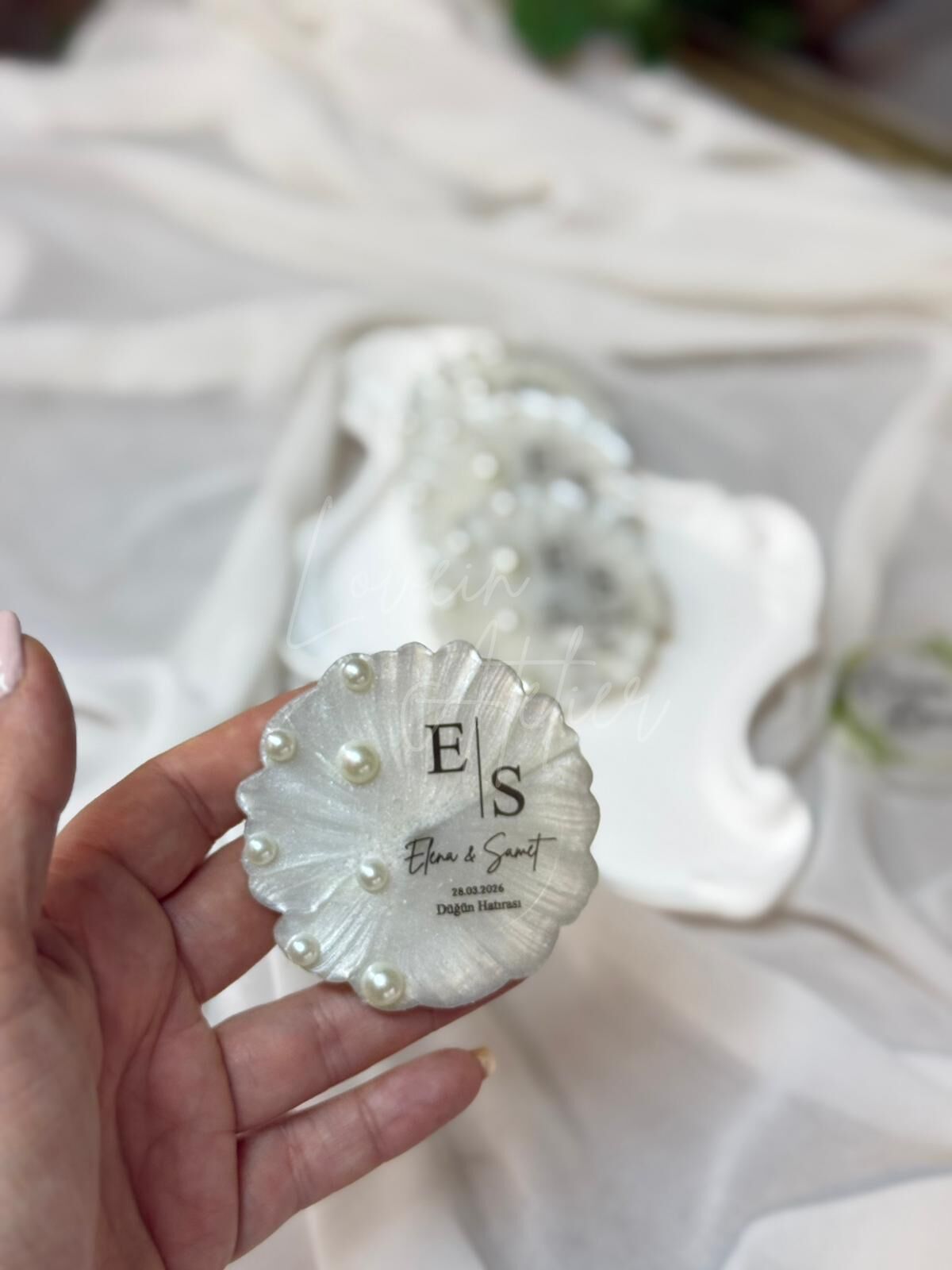 Yanı Dağınık İncili Sedefli Magnet