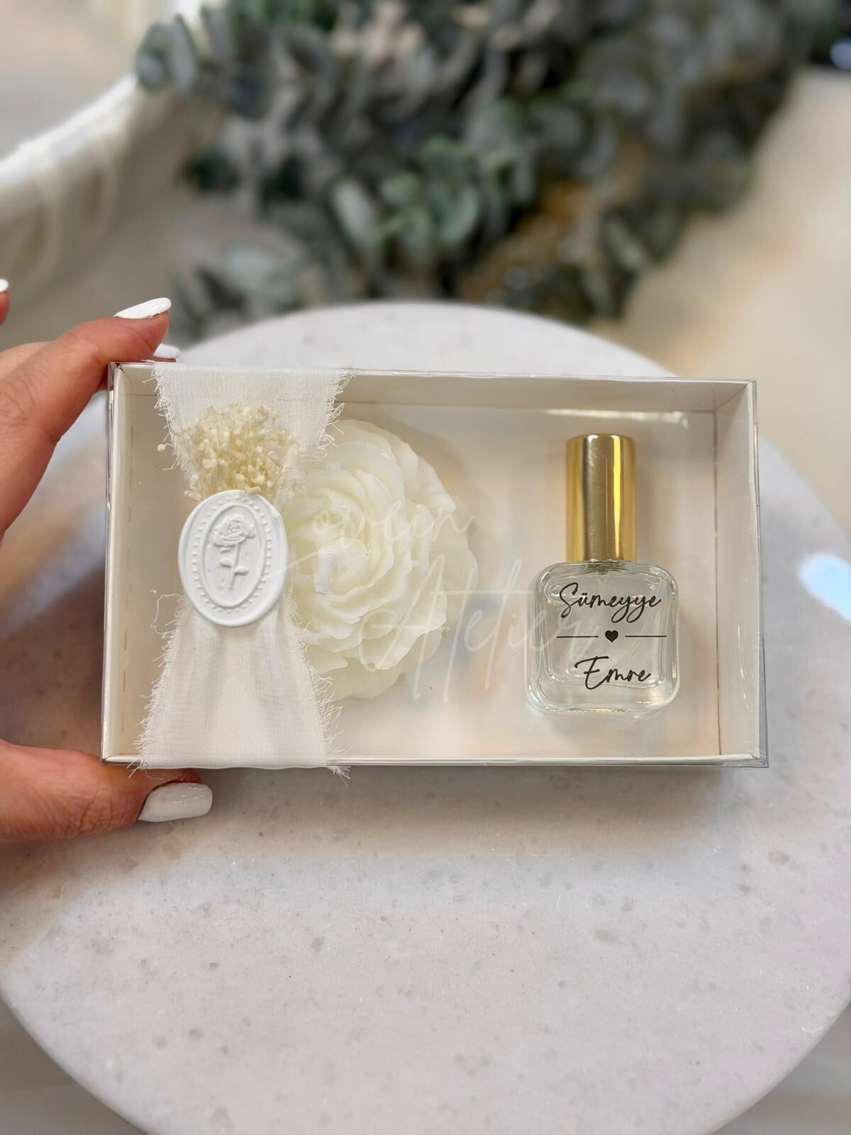 Şakayık Mum ve Cam Şişeli Set